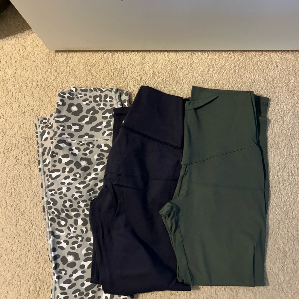 Stylish Leggings Set - Leopard, Black, Green